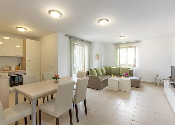 Mike بيت ضيافة مالينسكا